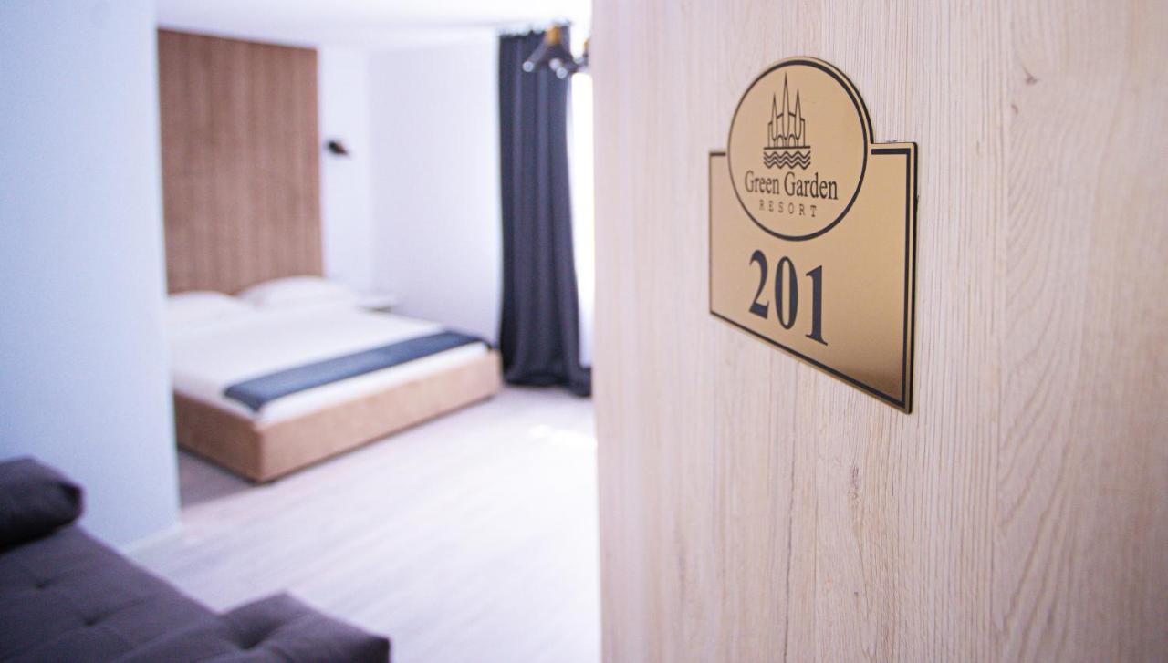 Green Garden Resort Cicirlau Екстер'єр фото