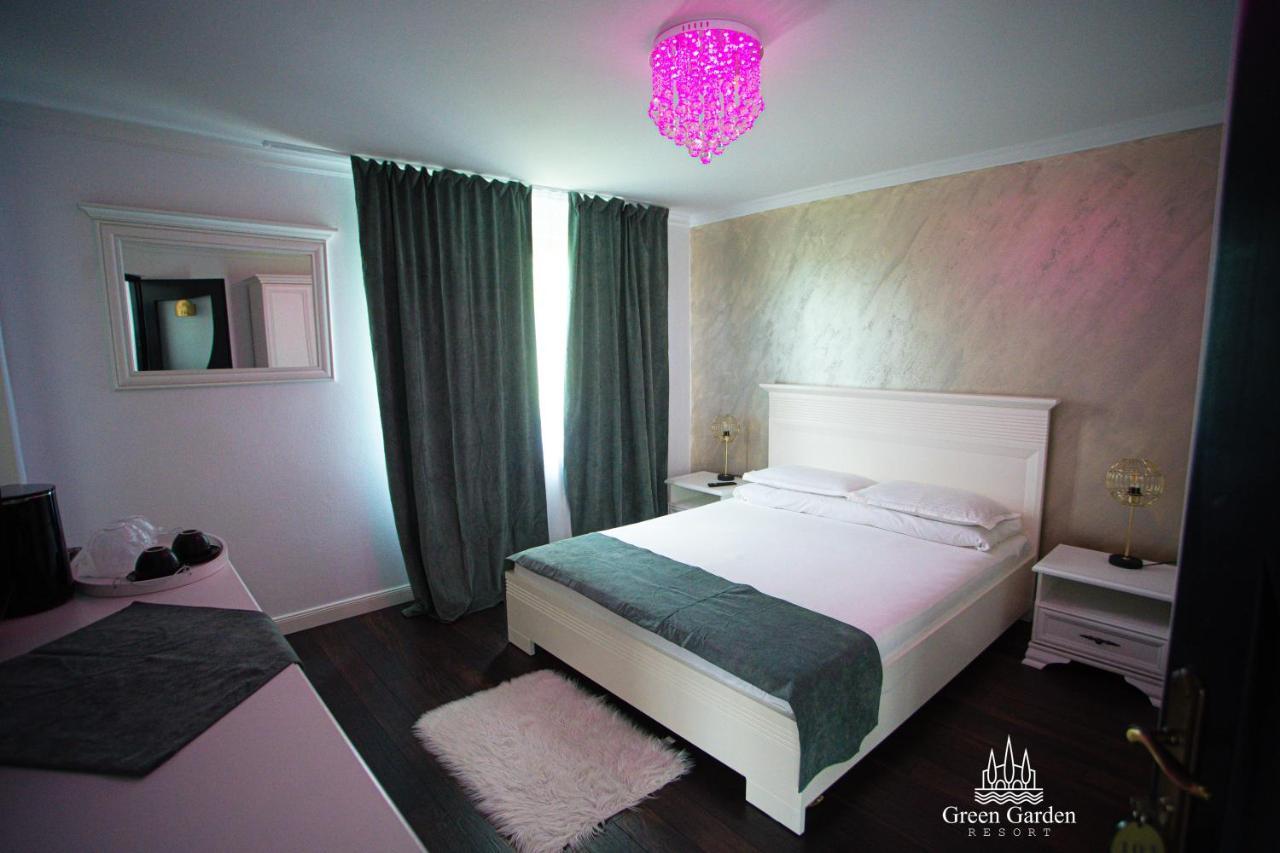 Green Garden Resort Cicirlau Екстер'єр фото